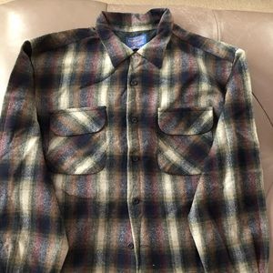 Men’s XL Pendleton shirt
